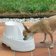 Bebedero para perros y gatos Ferplast Vega Sanitized